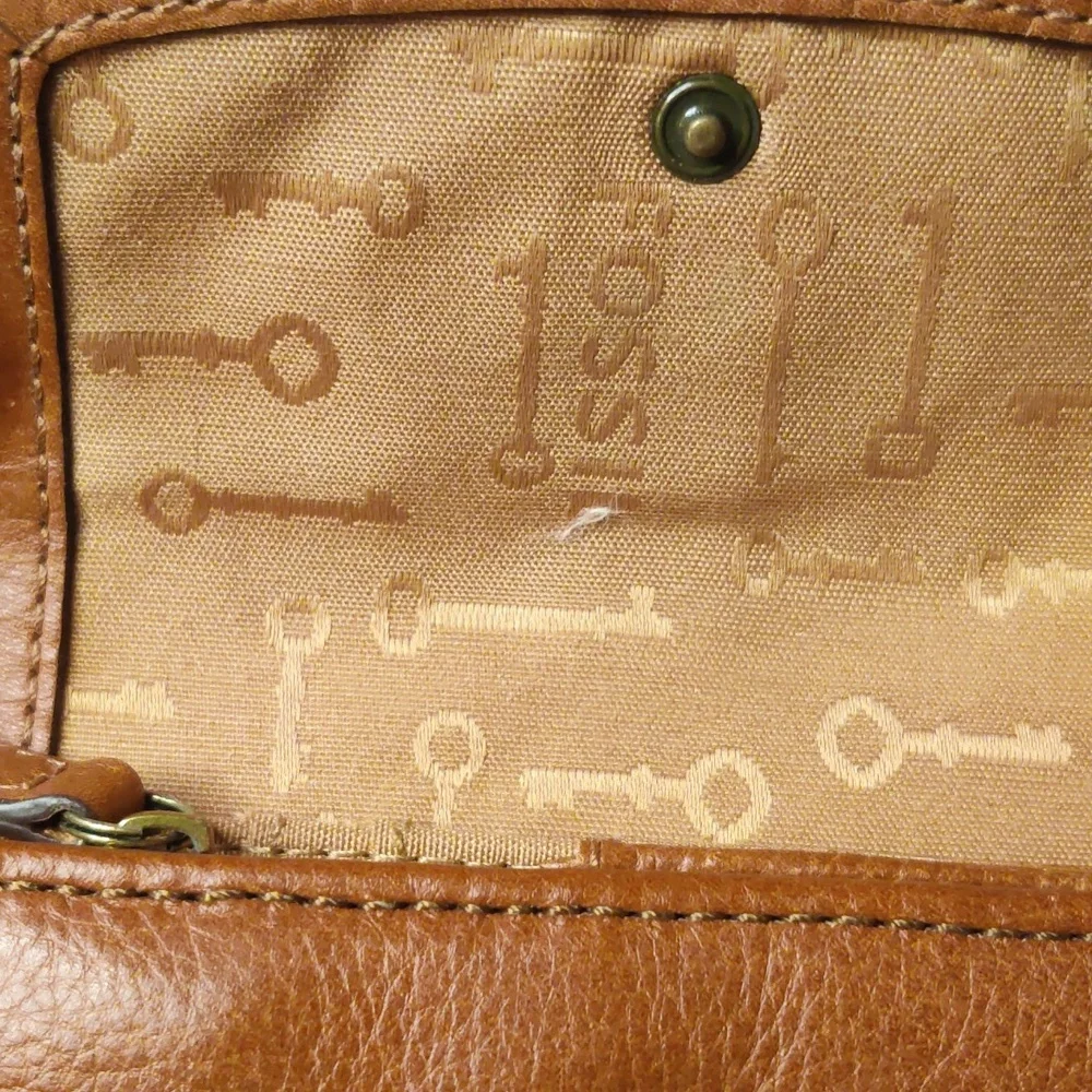 Fossil Women's Wallet And Wristlet Bundle